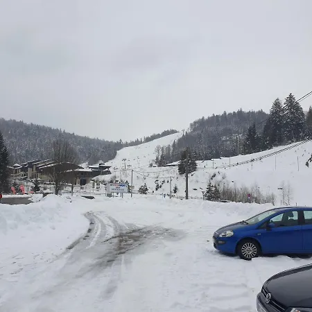Belle Hutte Cote Pistes De La Bresse